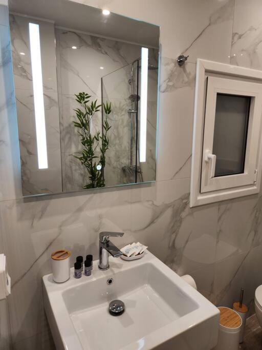 Lux House Attiki Vipgreece Apartment Atena Exterior foto